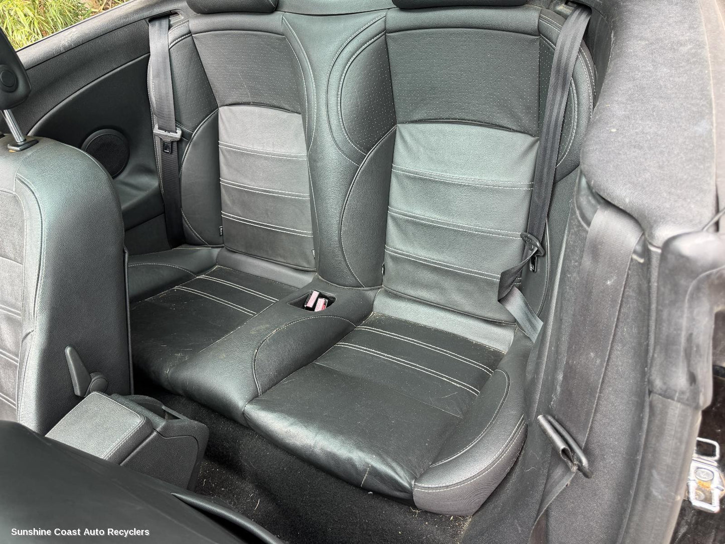 2011 Renault Megane 2nd Seat  Rear Seat