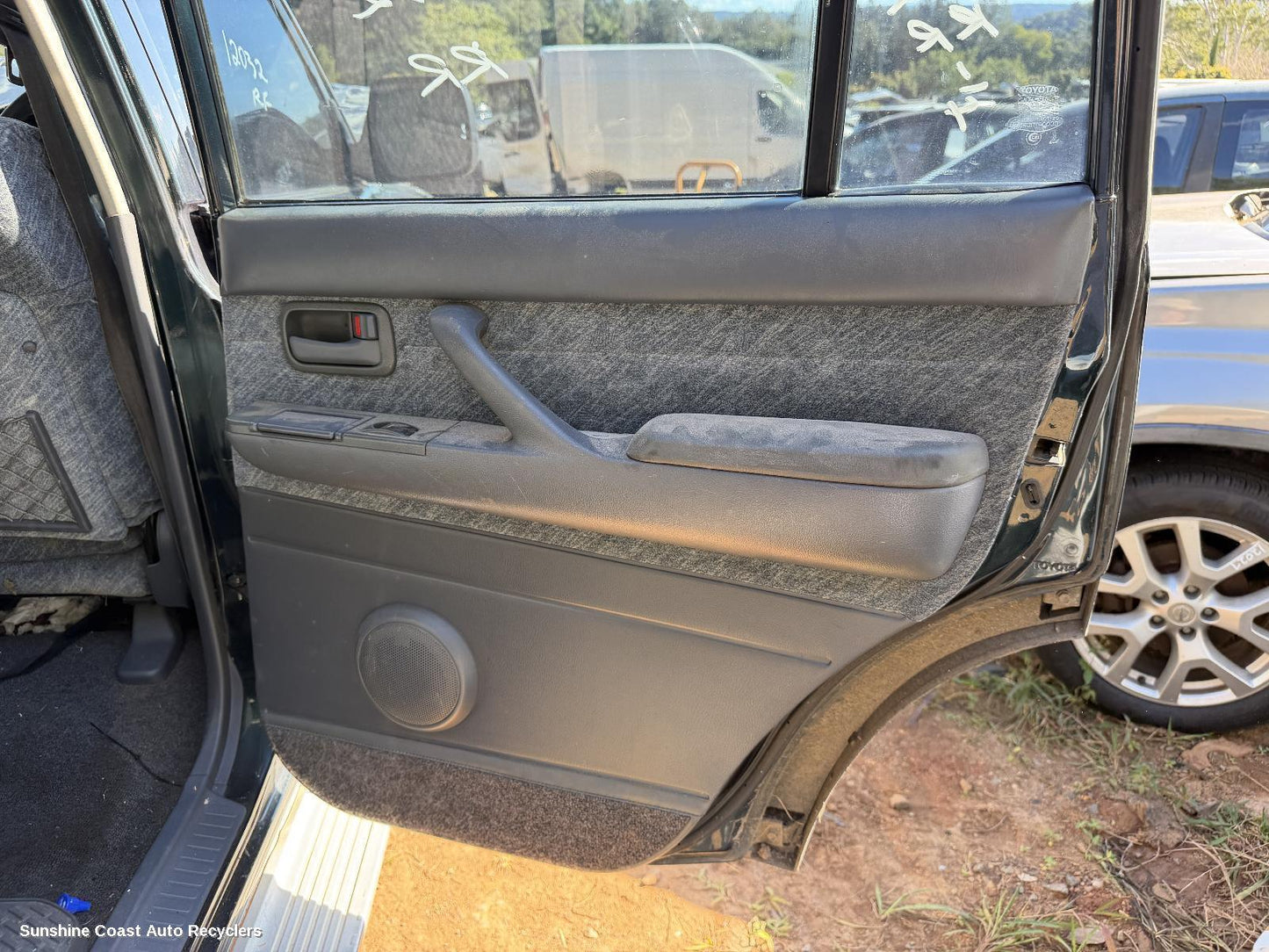 1990-1998 Toyota Landcruiser Door Trim