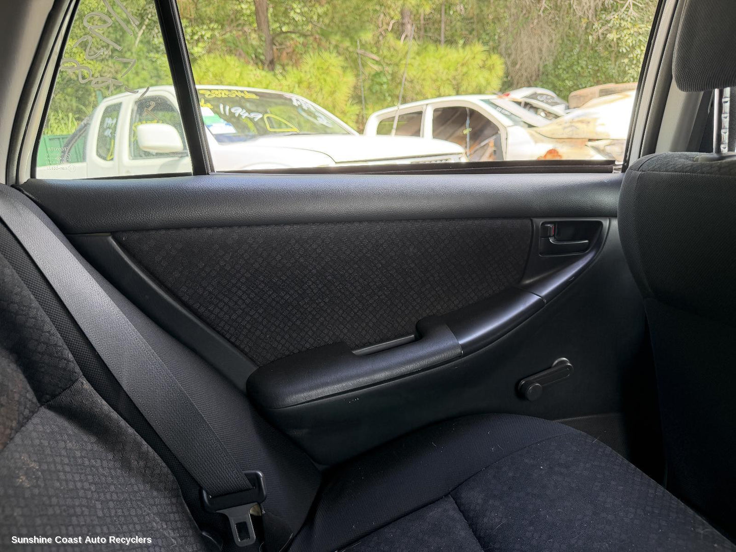 2001-2007 Toyota Corolla Door Handle