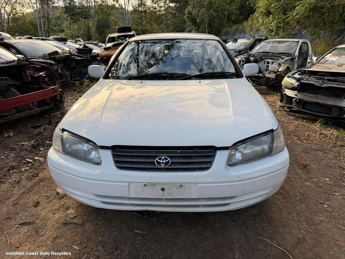 1997-2002 Toyota Camry Bootlid Tgate Hinge