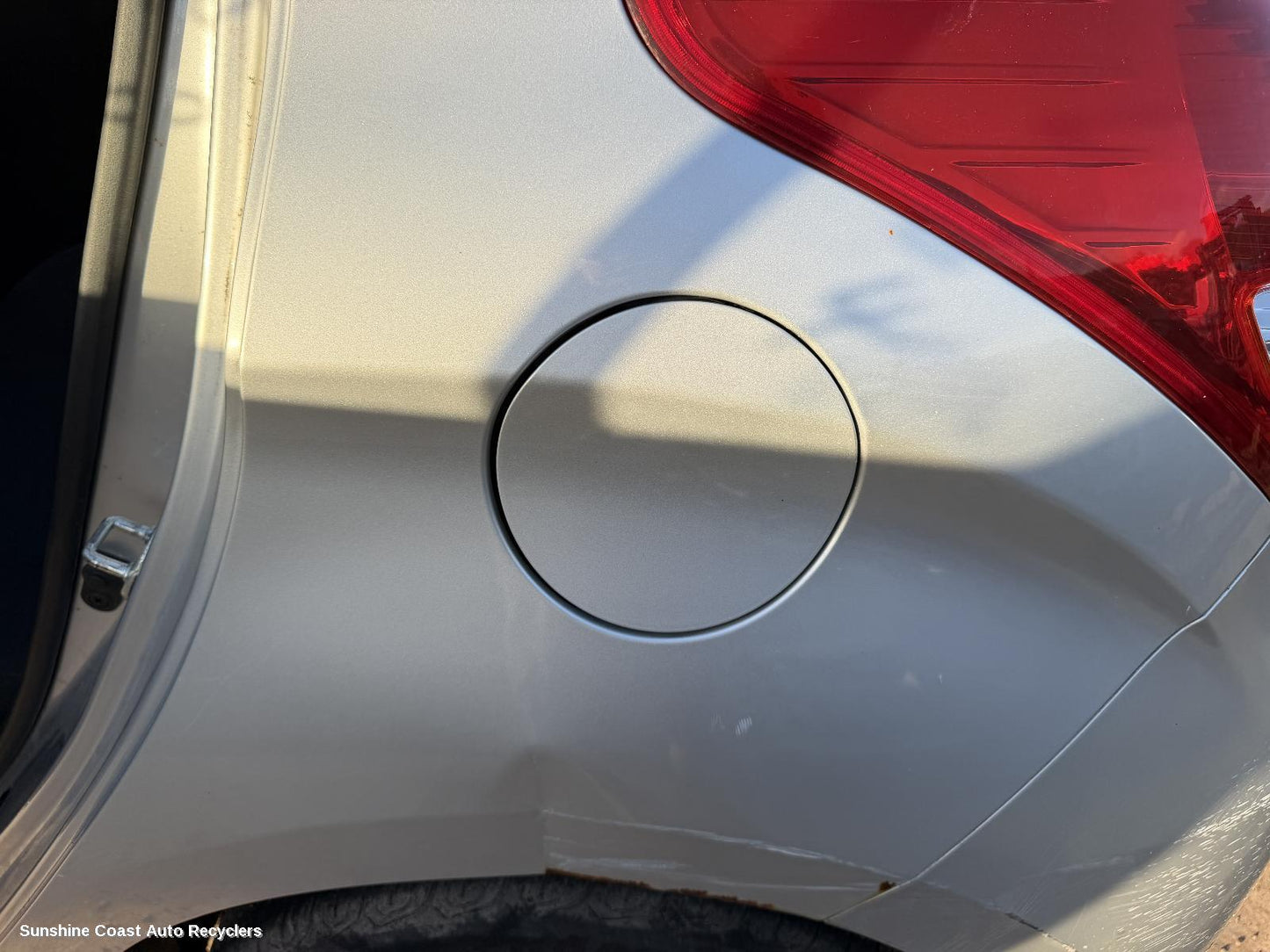2010-2015 Hyundai I20 Fuel Door   Filler
