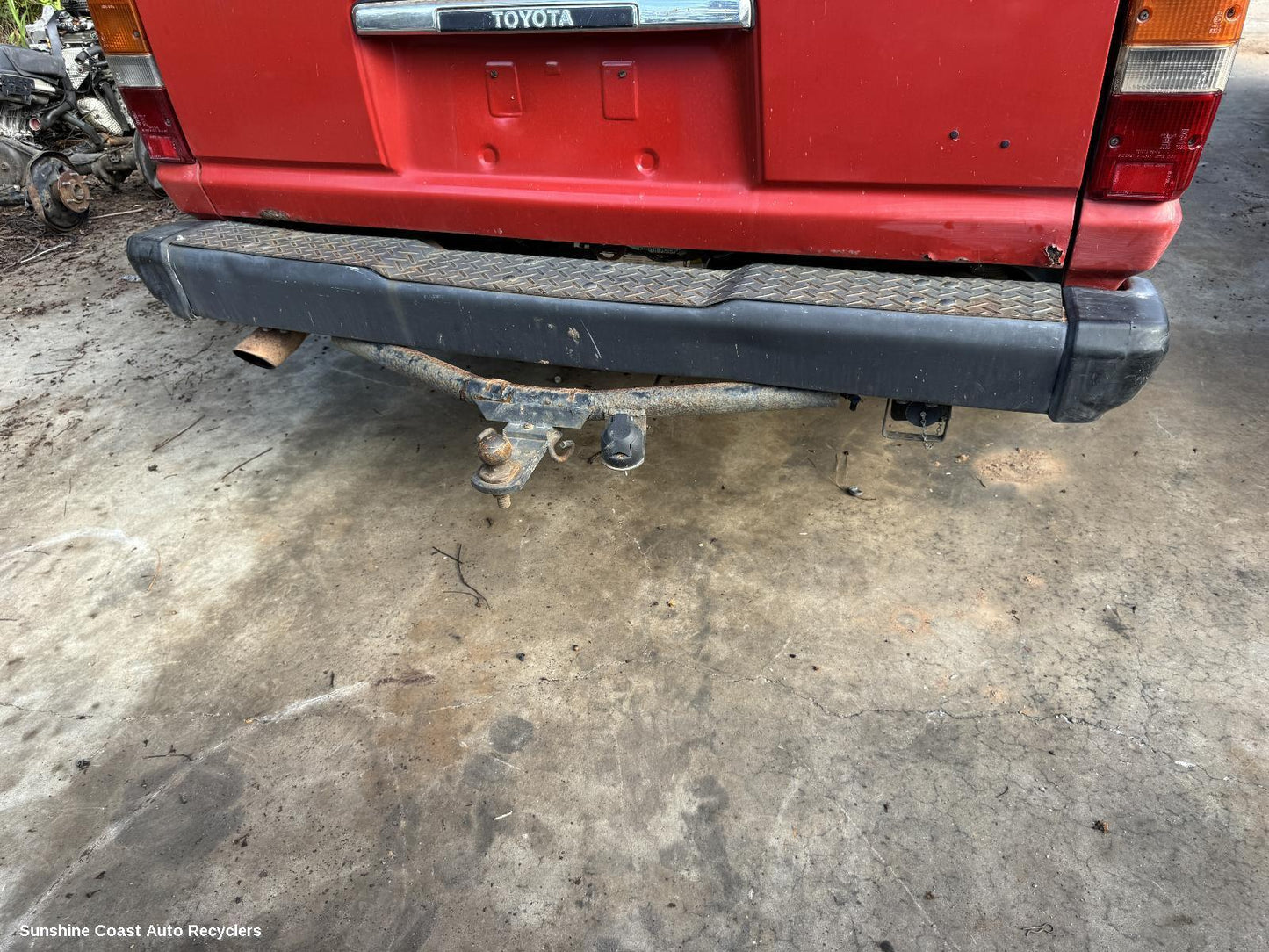 1984 Toyota Landcruiser Towbar