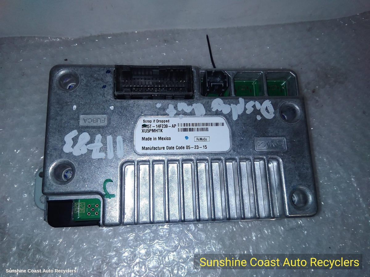2015-2018 Ford Focus Radio Cd Dvd Sat Tv