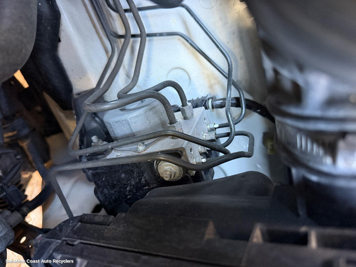 2012-2017 Nissan Pulsar Abs Pump Modulator