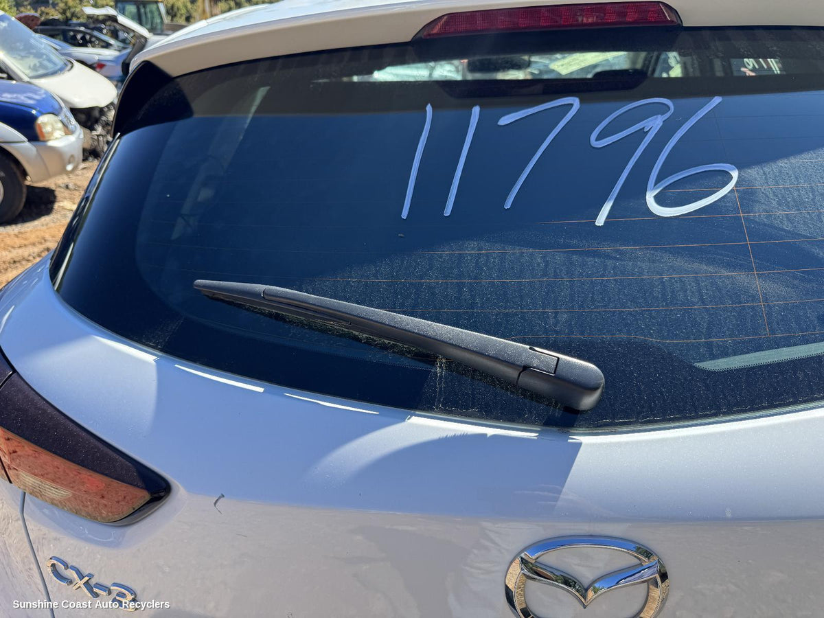 2015-2026 Mazda Cx3 High Level Stoplight