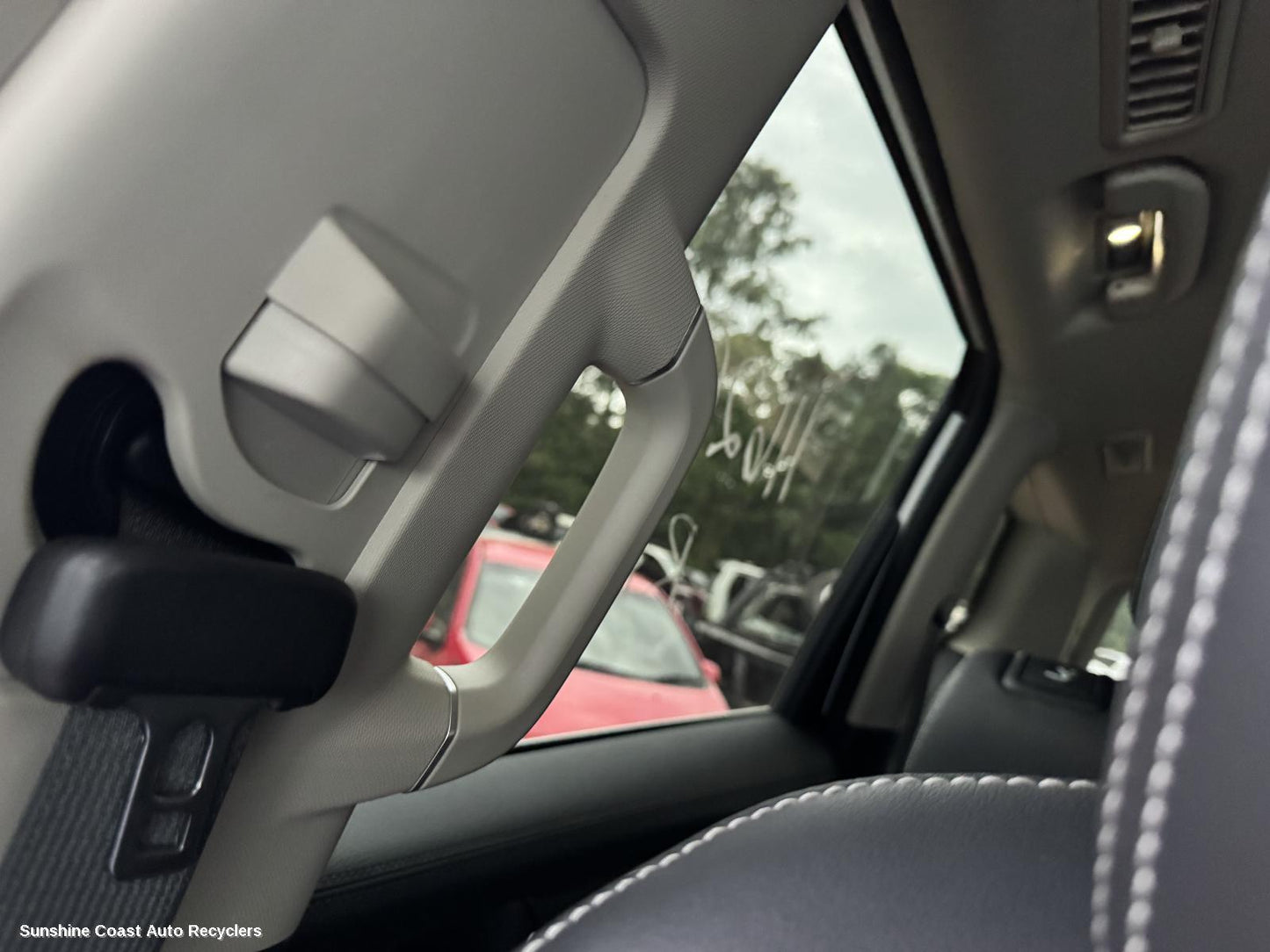 2022 Ldv D90 Grab Handle