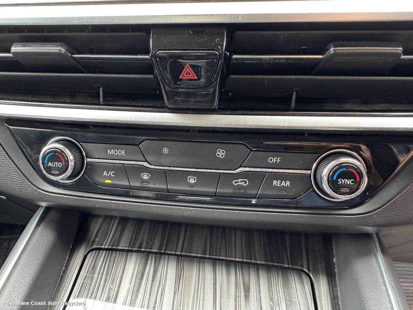2022 Ldv D90 Heater Ac Controls