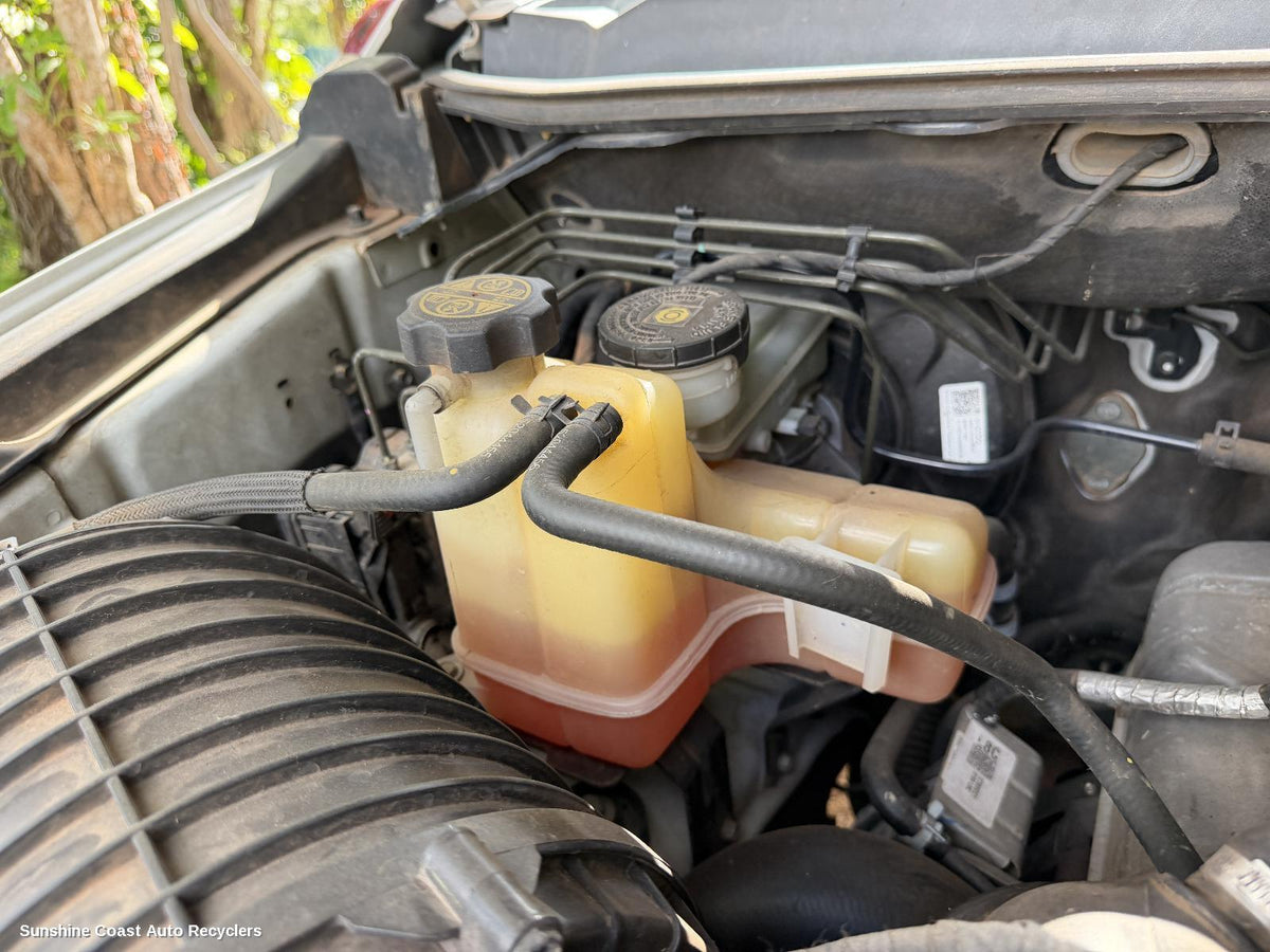 2012-2020 Holden Colorado Overflow Bottle