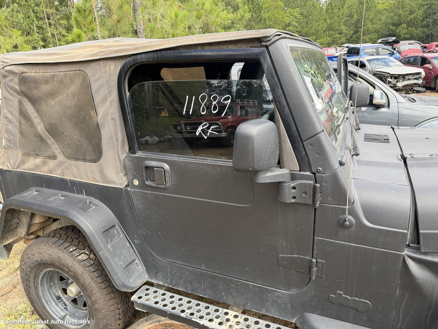 2003 Jeep Wrangler Right Front Door Window