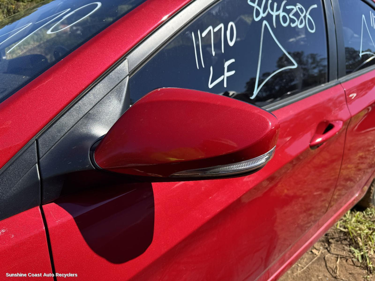 2011-2019 Hyundai Accent Left Door Mirror