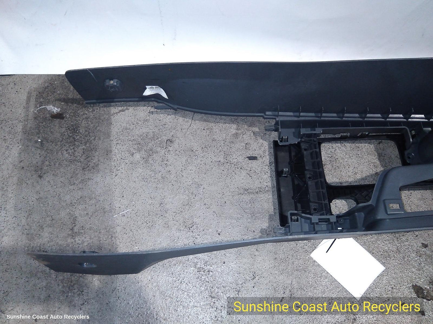 2013 Mazda Bt50 Console