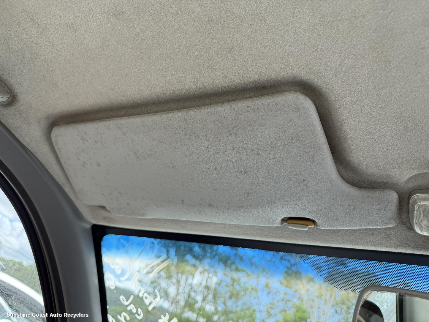 2002-2006 Ford Courier Sunvisor