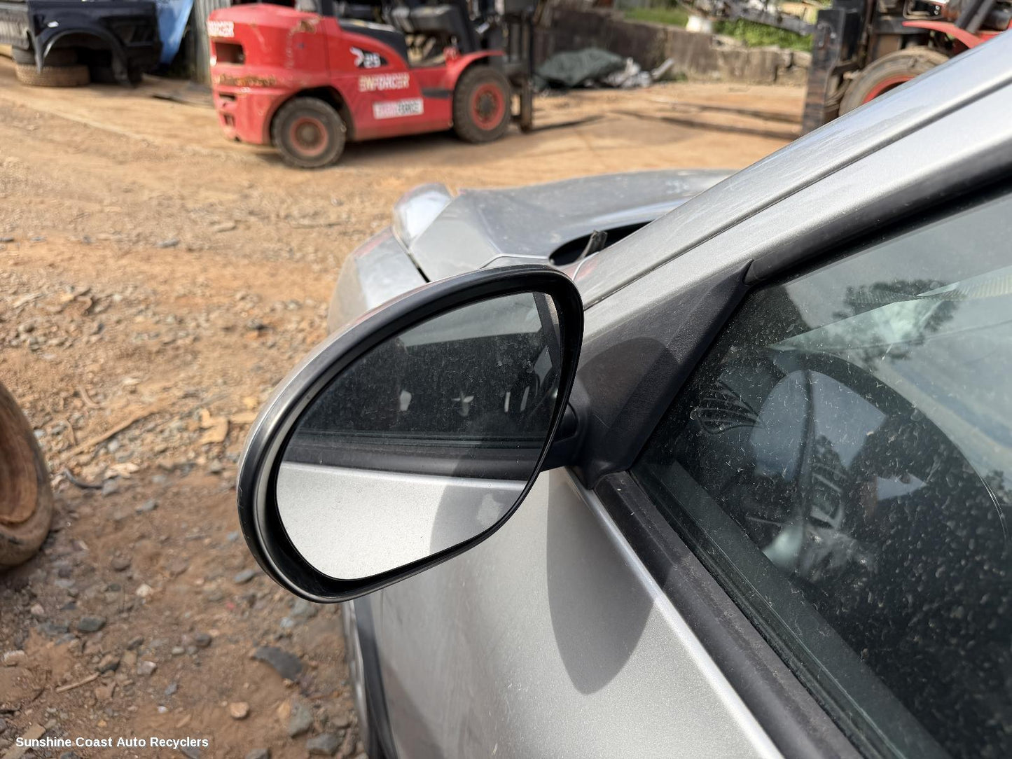 2014 Nissan Juke Left Door Mirror