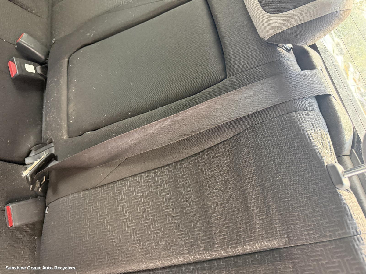 2016-2020 Holden Colorado Seatbelt Stalk