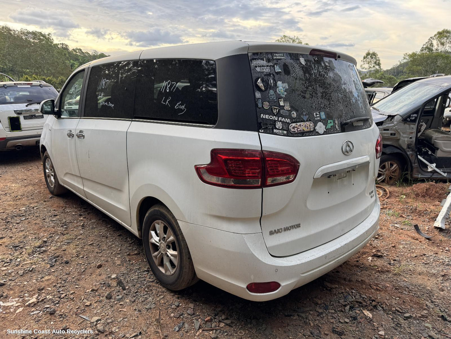 2015-2025 Ldv G10 Pwr Dr Wind Switch