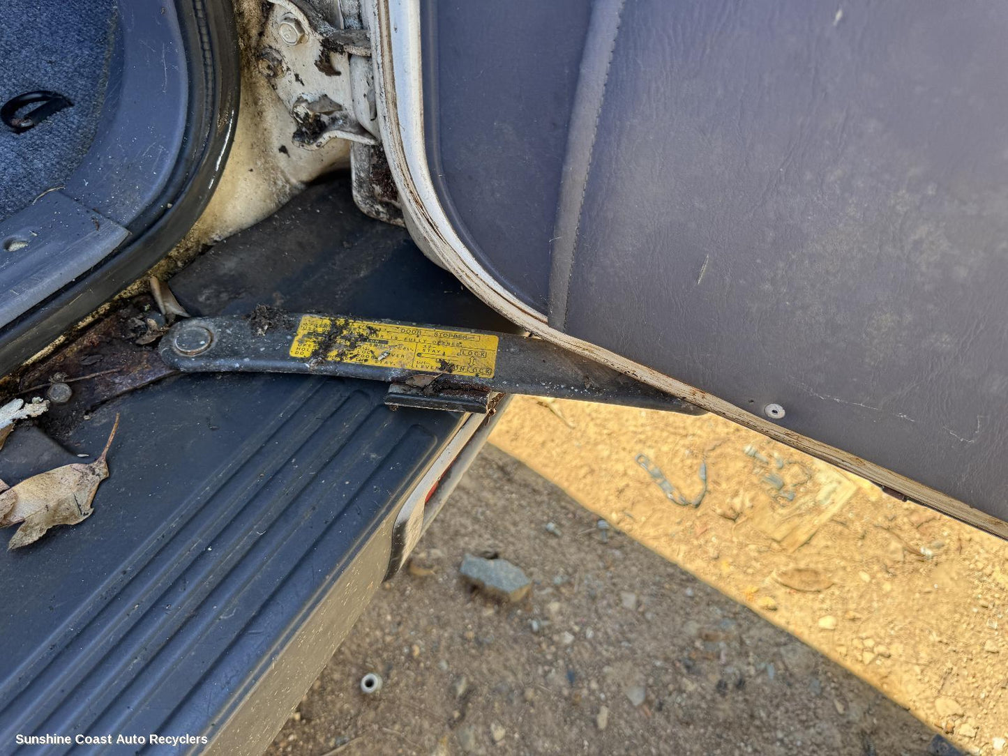 1998 Toyota Prado Hatch Strut