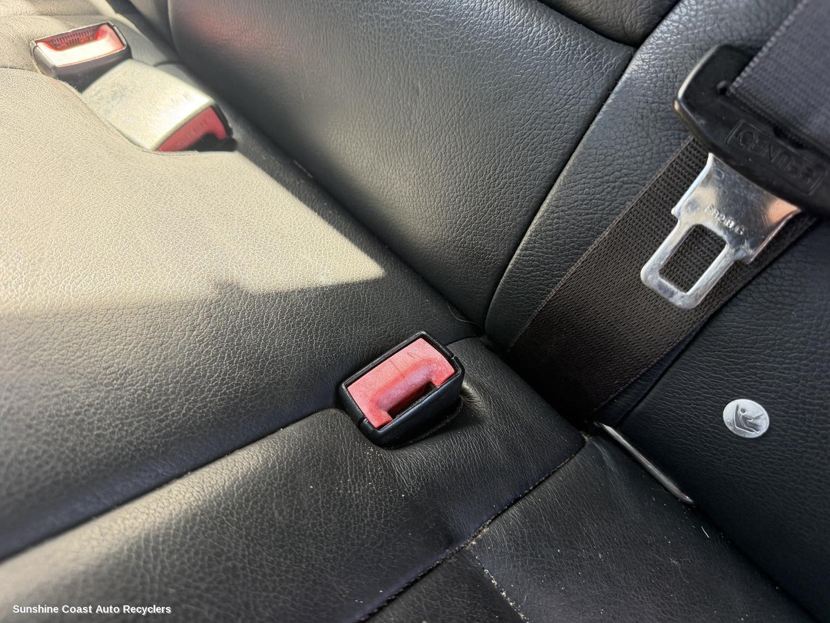 2006-2013 Bmw X5 Seatbelt Stalk