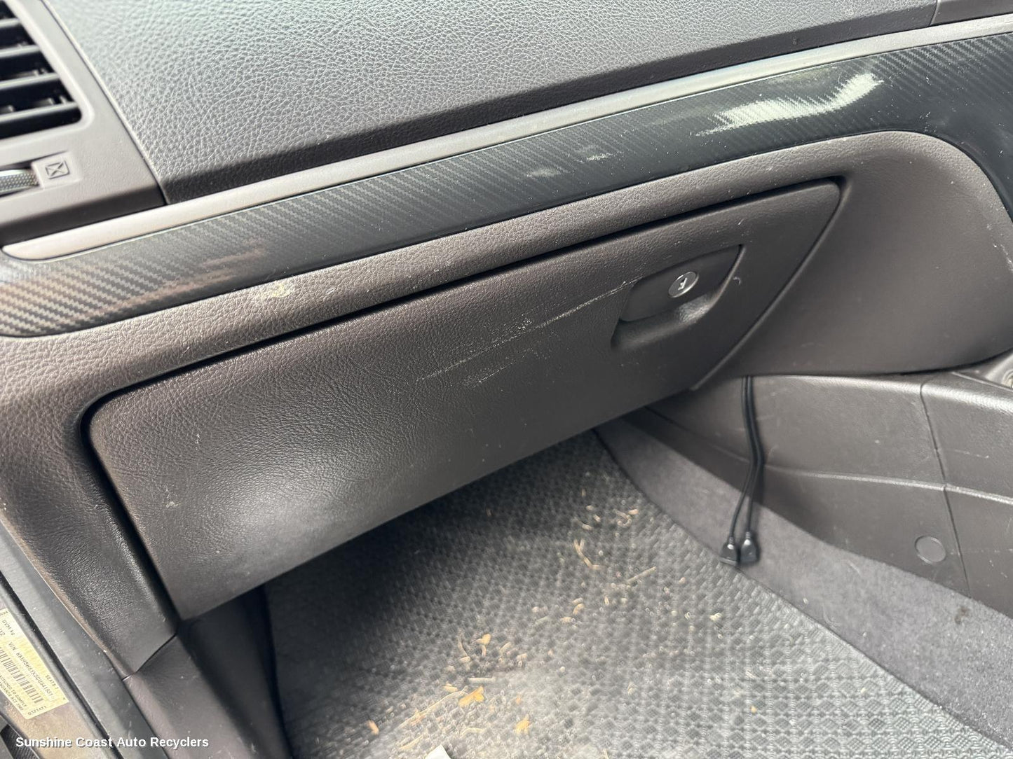 2011 Hyundai Santa Fe Glove Box