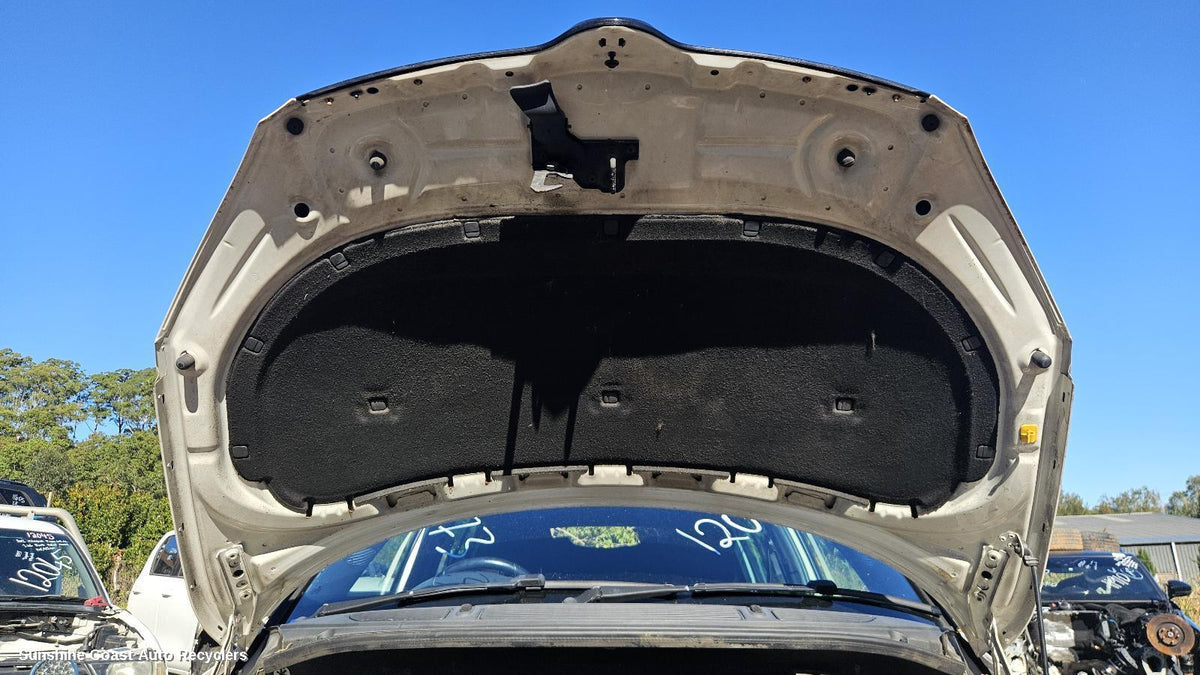 2010-2015 Skoda Fabia Bonnet