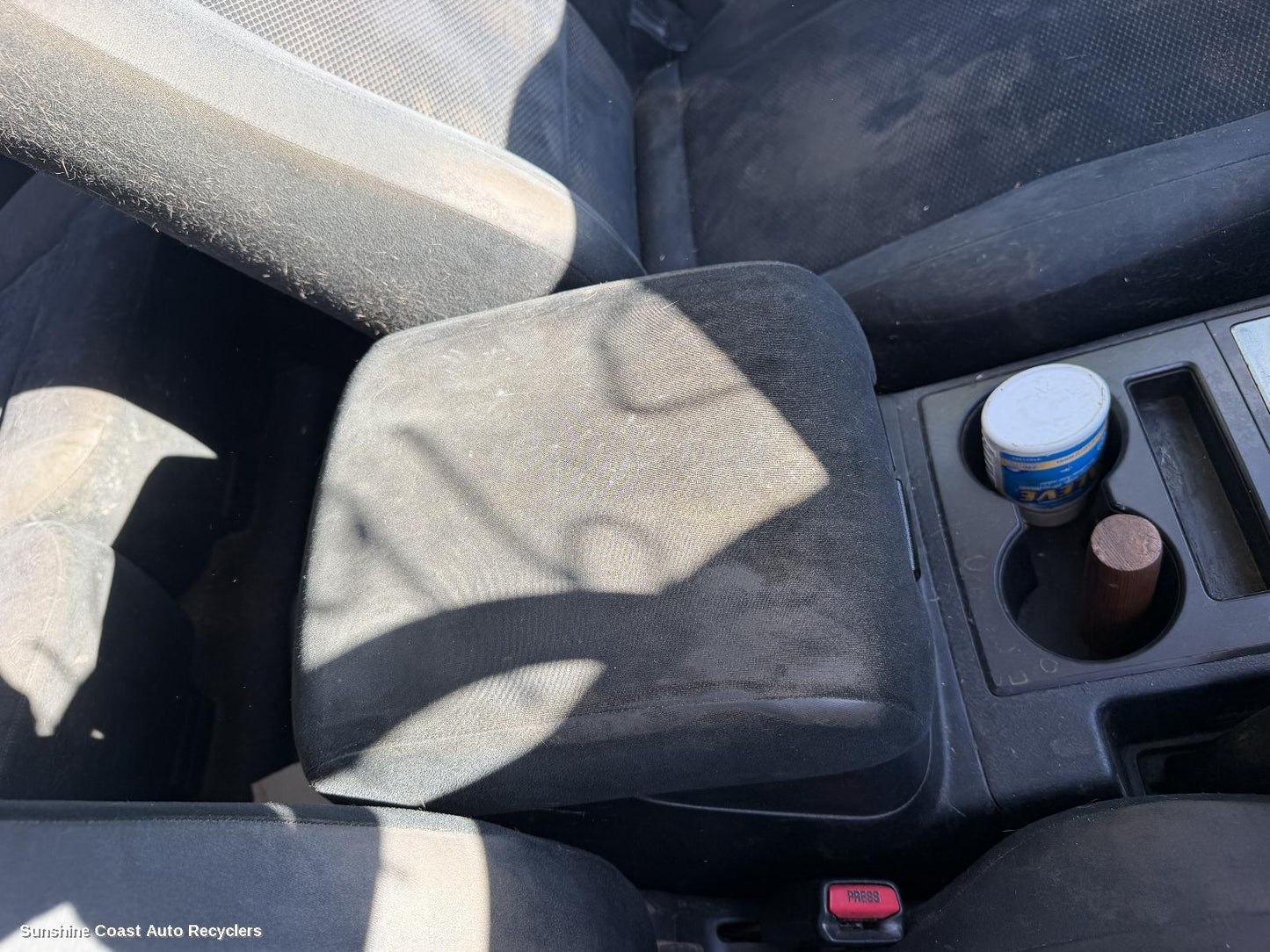 2006-2014 Mitsubishi Pajero Console