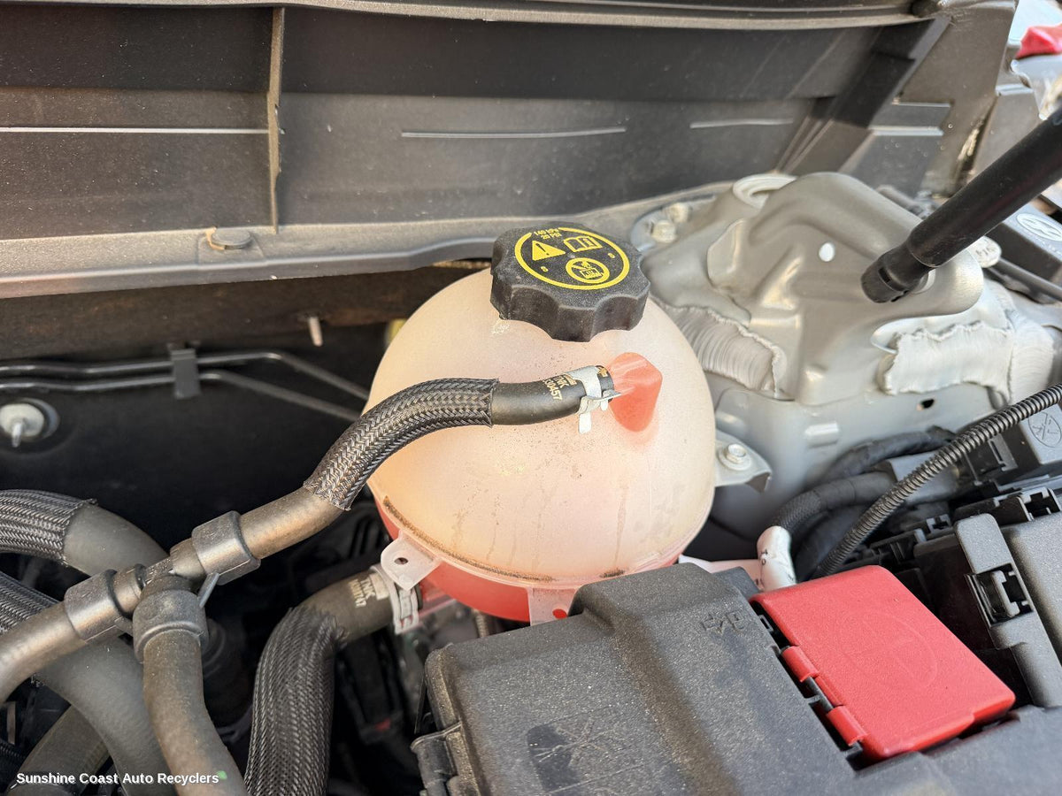 2018-2020 Holden Acadia Overflow Bottle