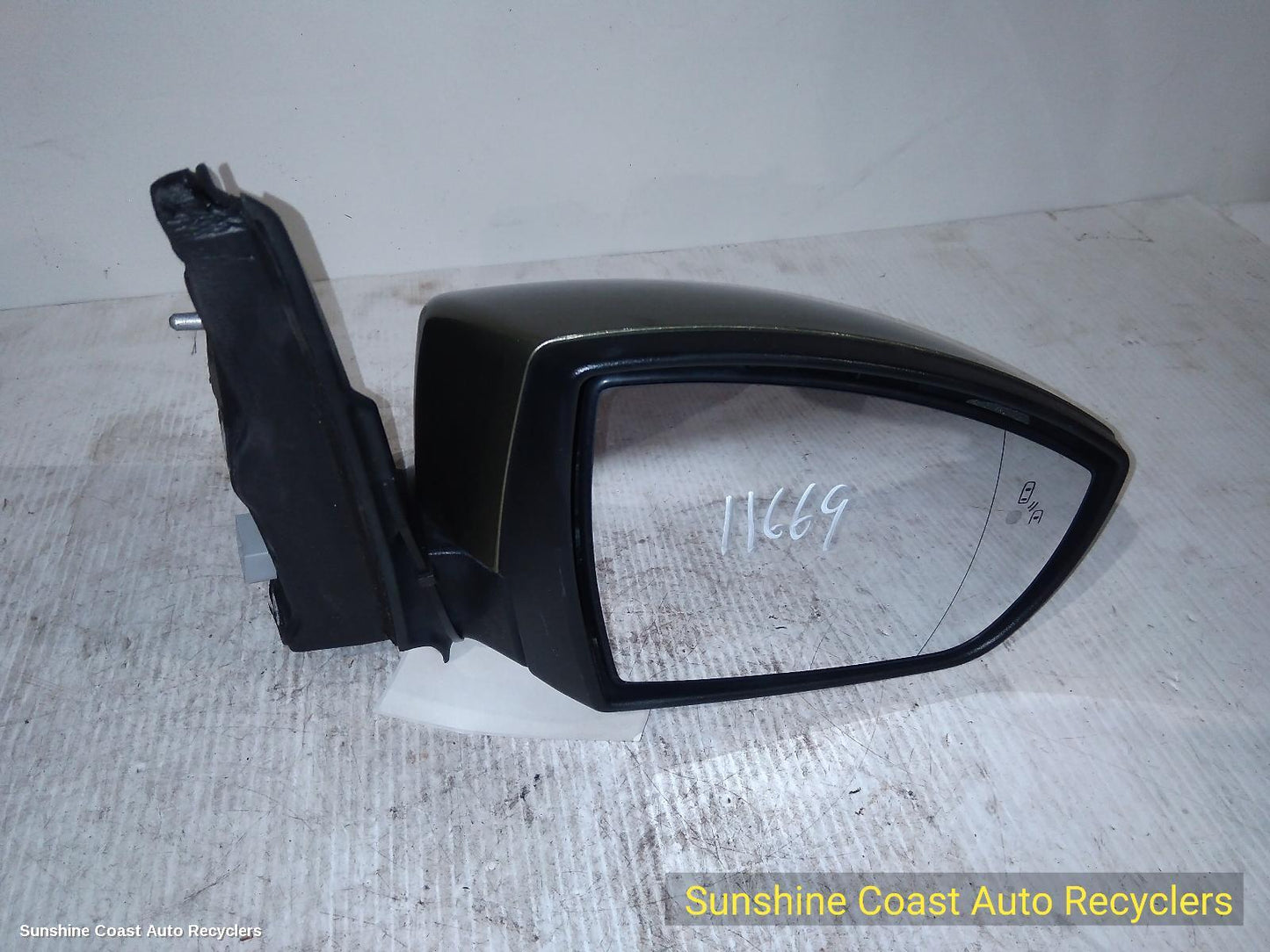 2013 Ford Kuga Right Door Mirror