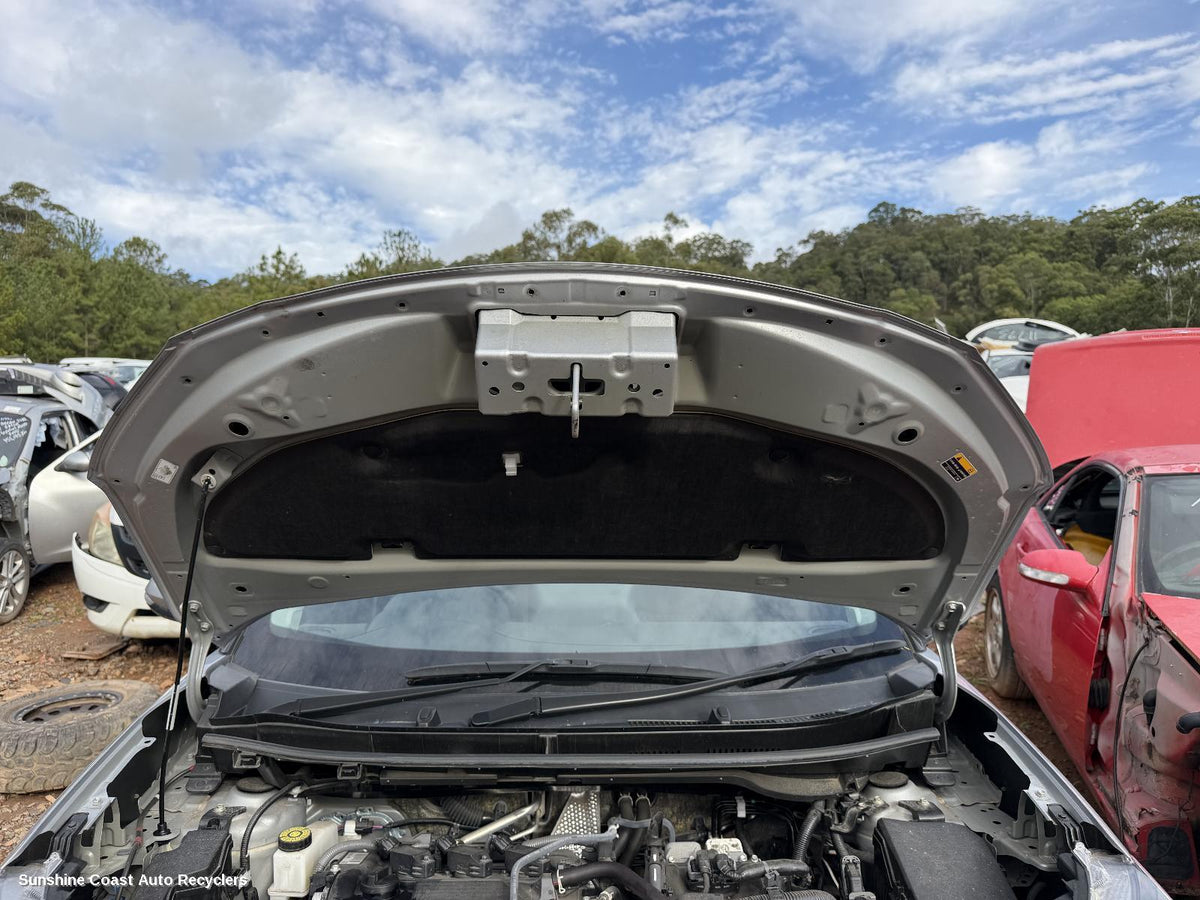 2020-2026 Toyota Yaris Cross Bonnet Hinge Strut