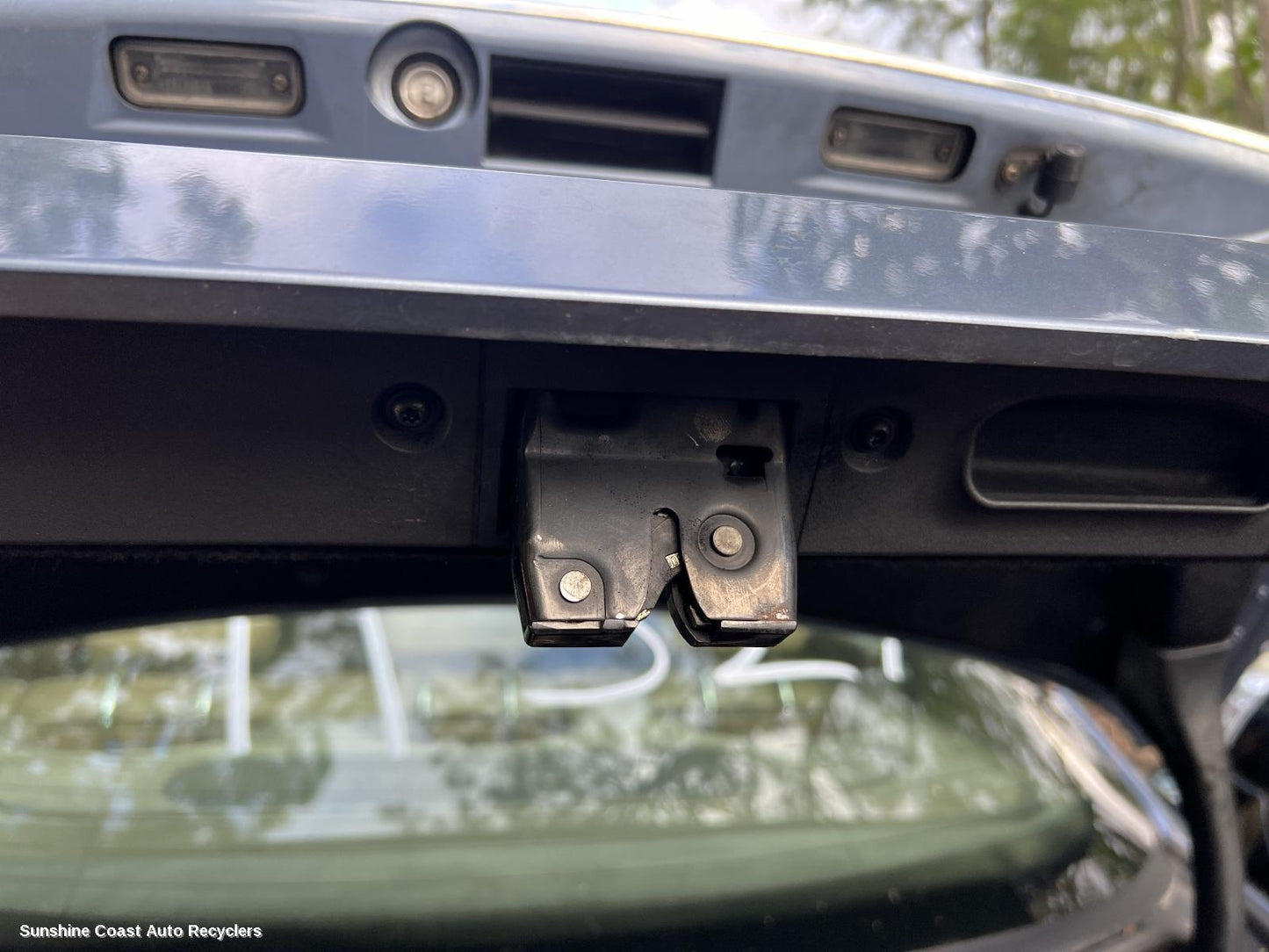 2006 Mercedes E Class Number Plate Lamp
