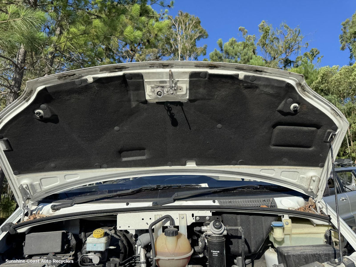 2013-2023 Ldv V80 Plenum Chamber