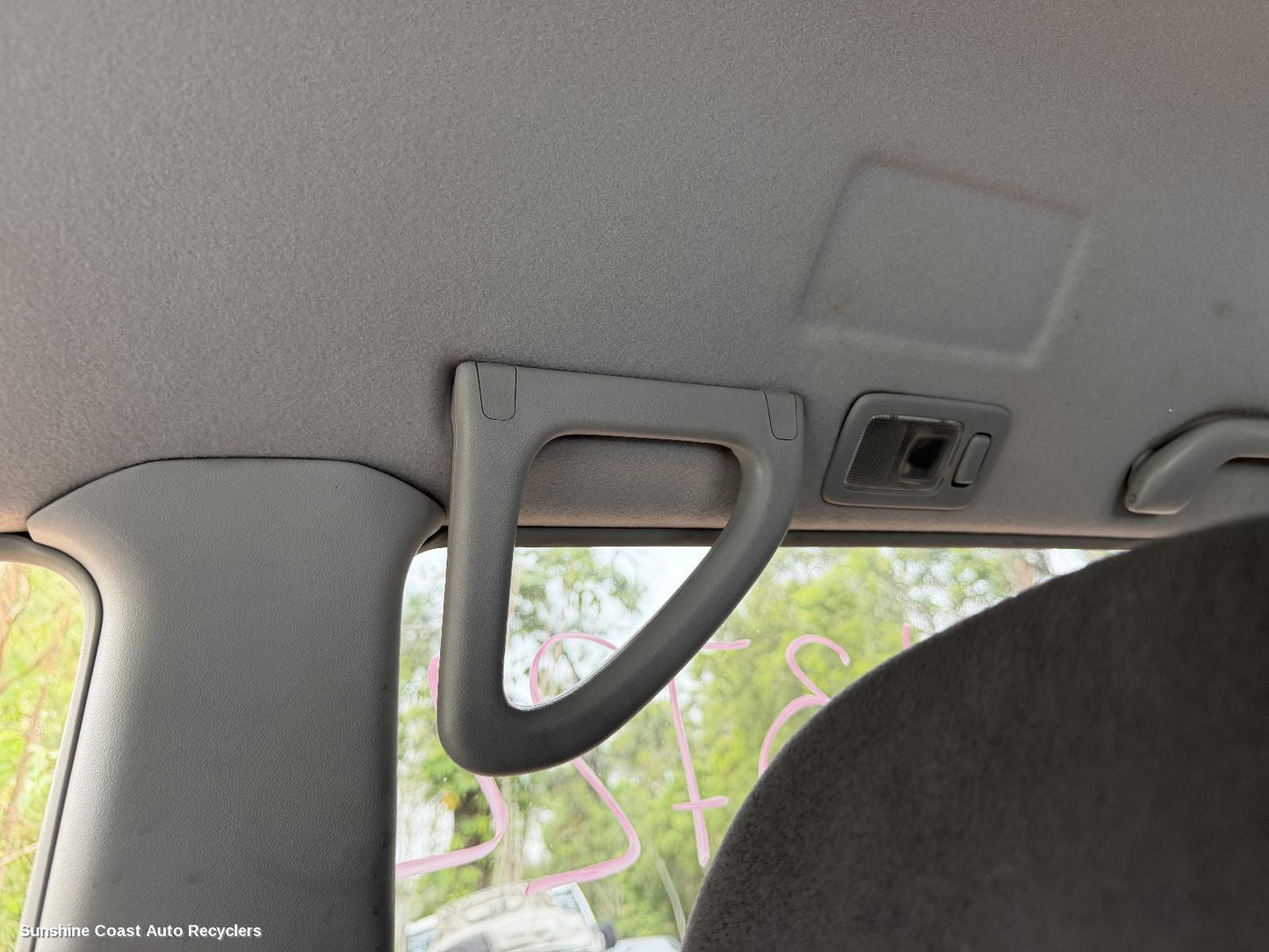 2000-2006 Mitsubishi Pajero Grab Handle