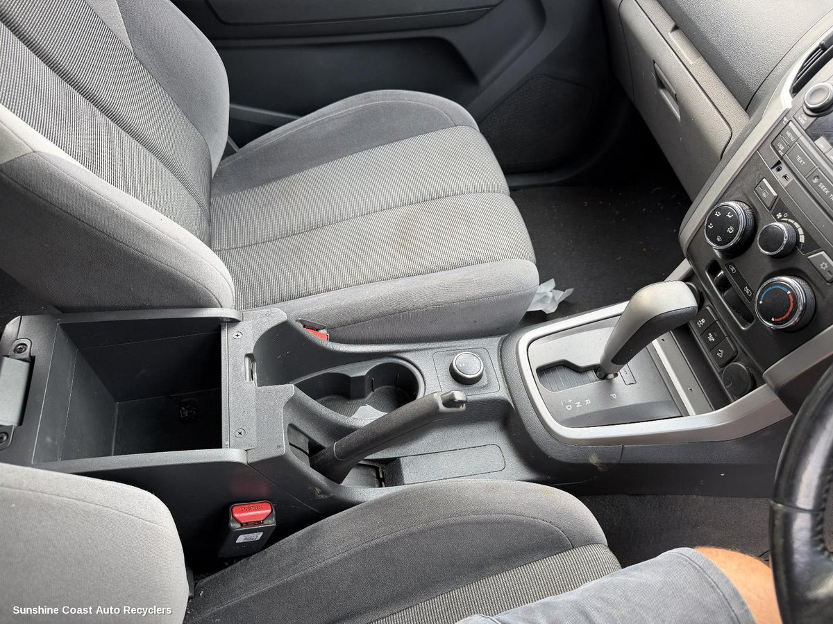 2012-2020 Holden Colorado Console