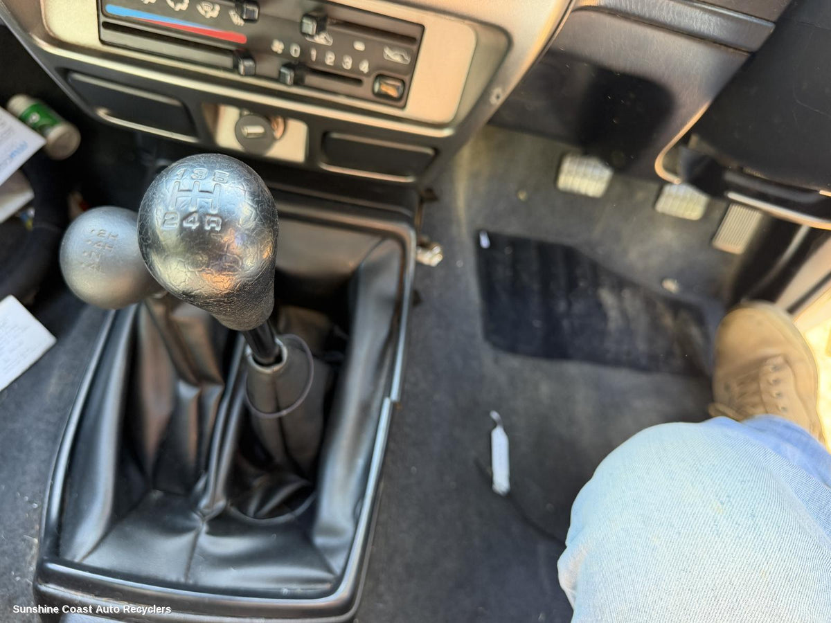 2001-2015 Nissan Navara Gear Stick Shifter