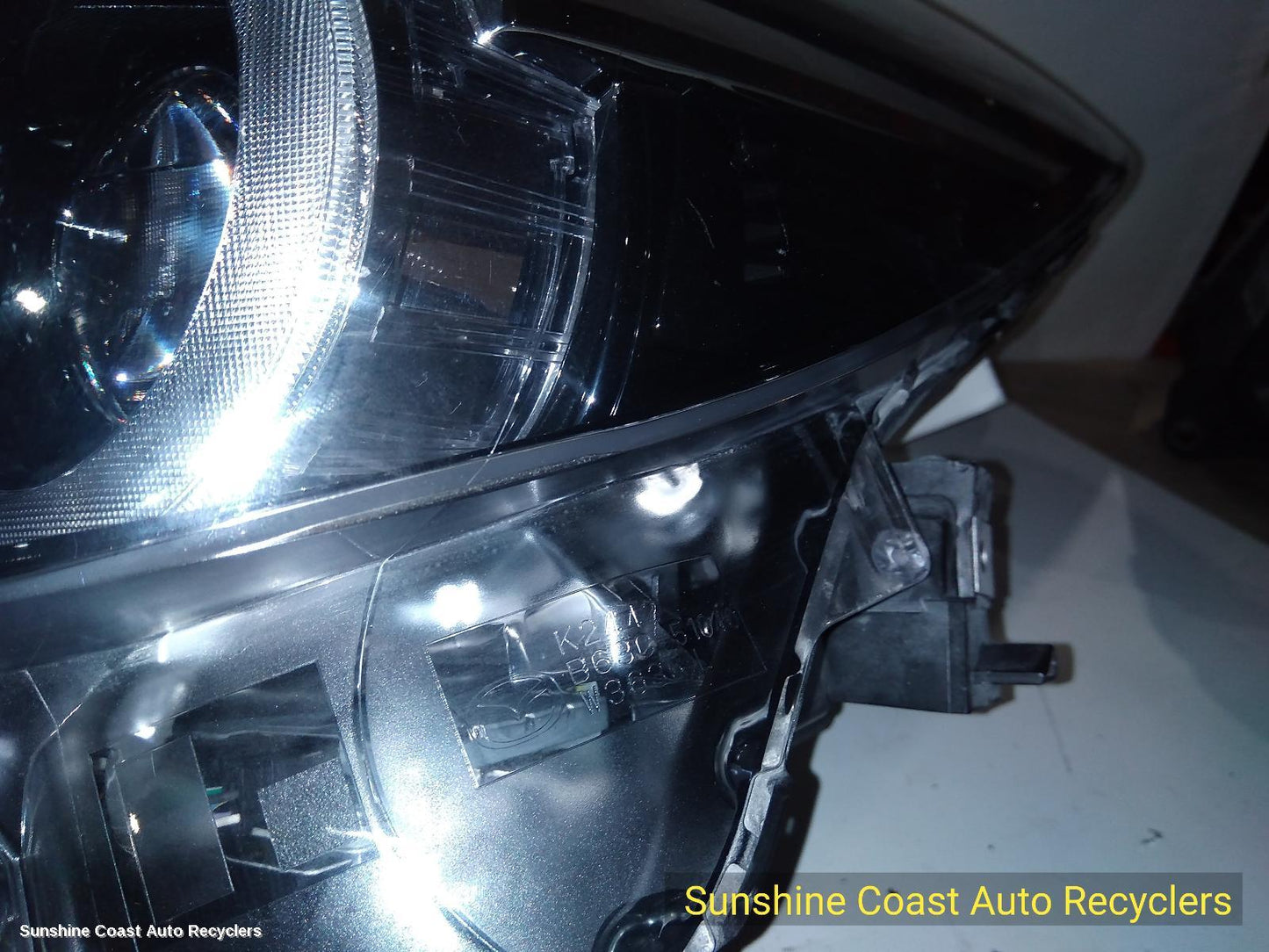 2016-2019 Mazda 3 Left Headlamp