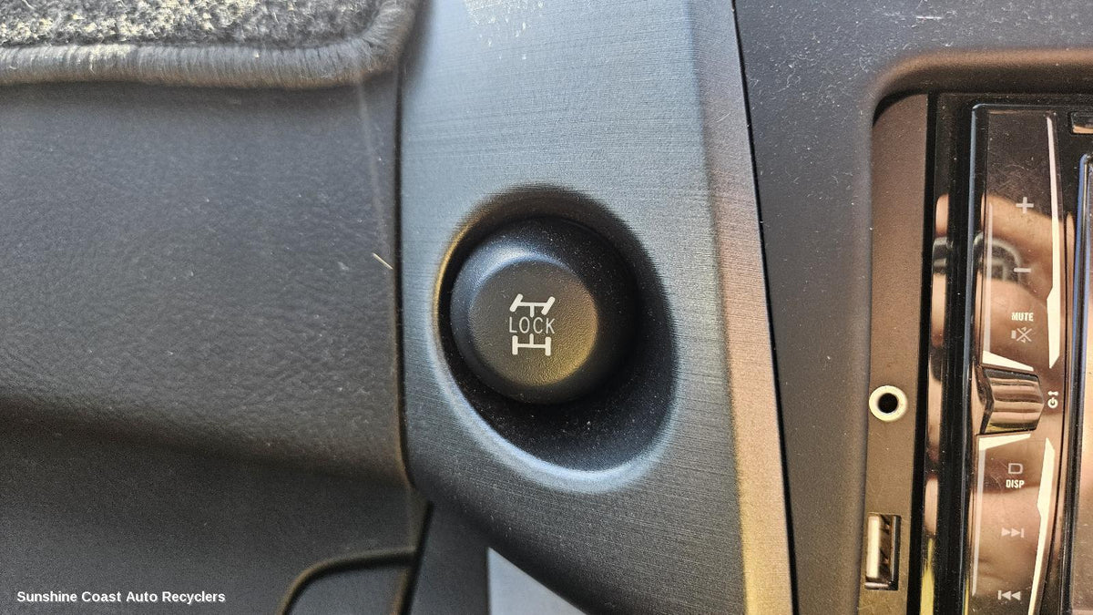 2005-2012 Toyota Rav4 Misc Switch Relay