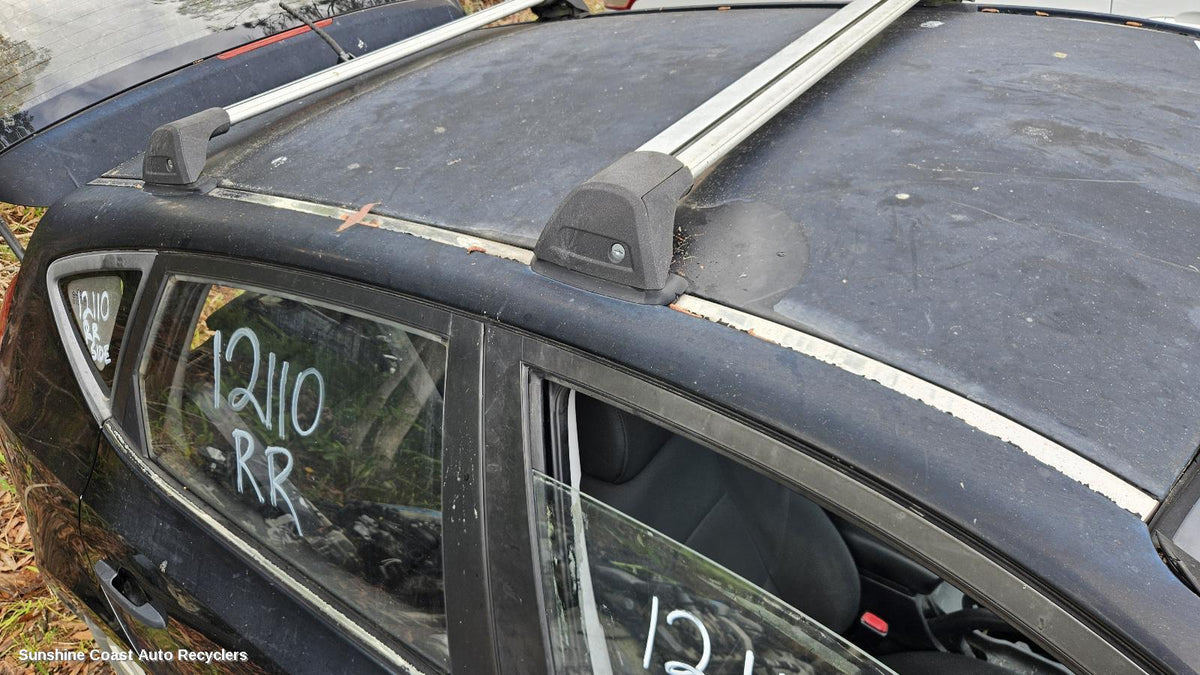 2007-2012 Hyundai I30 Roof Rack Bars