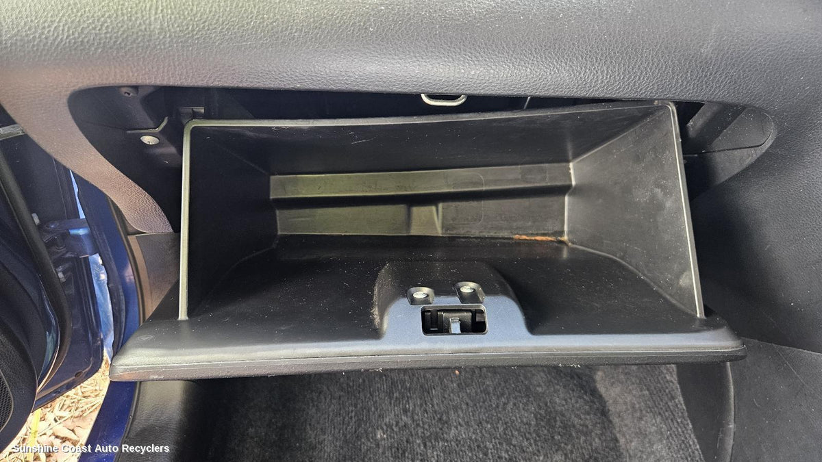 2011-2017 Suzuki Swift Glove Box
