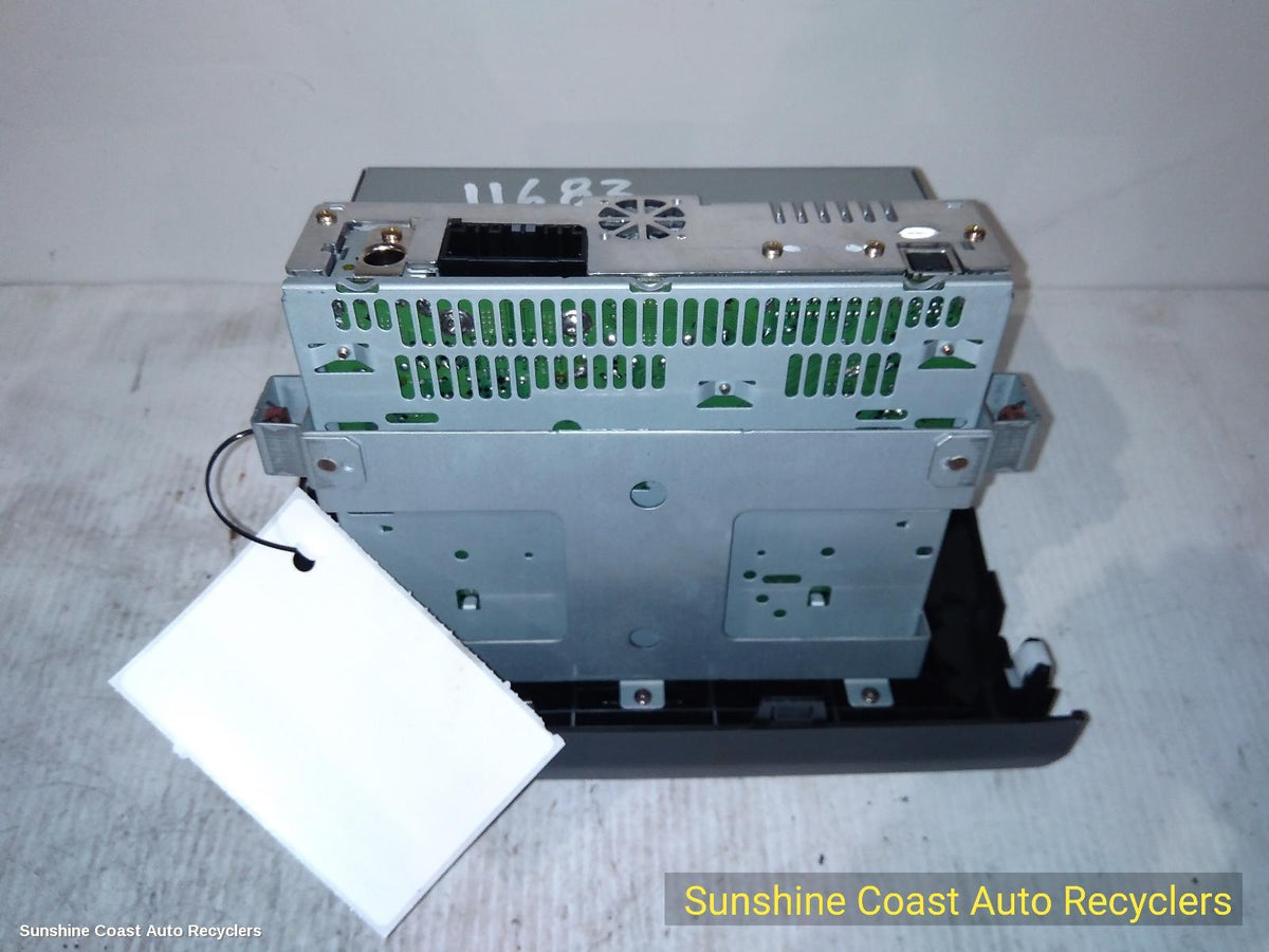 2004-2011 Suzuki Swift Radio Cd Dvd Sat Tv