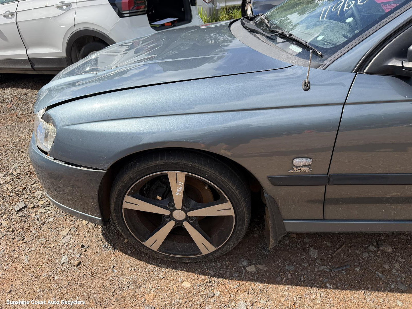 2002-2007 Holden Commodore Left Guard