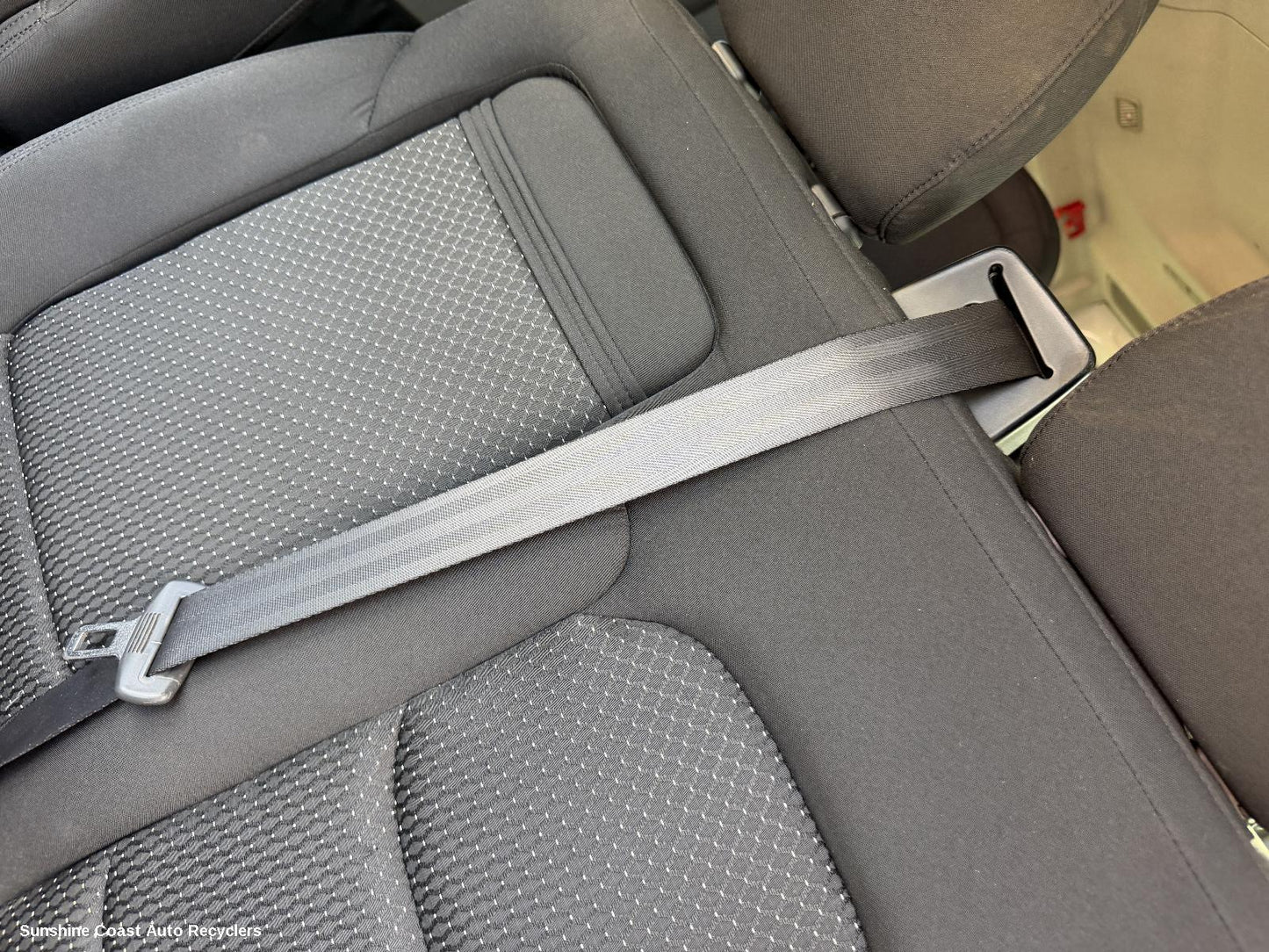 2020-2026 Ldv Deliver 9 Front Seat