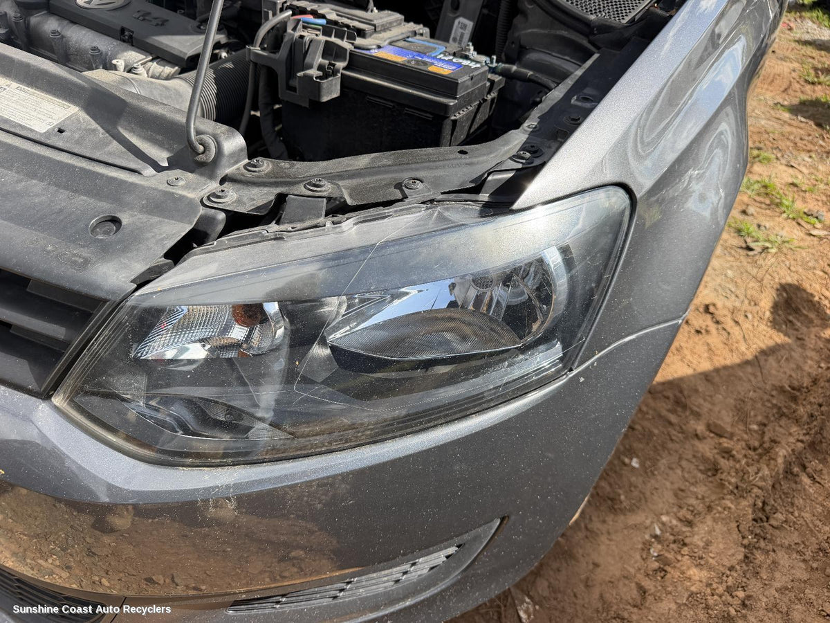 2010-2014 Volkswagen Polo Left Headlamp