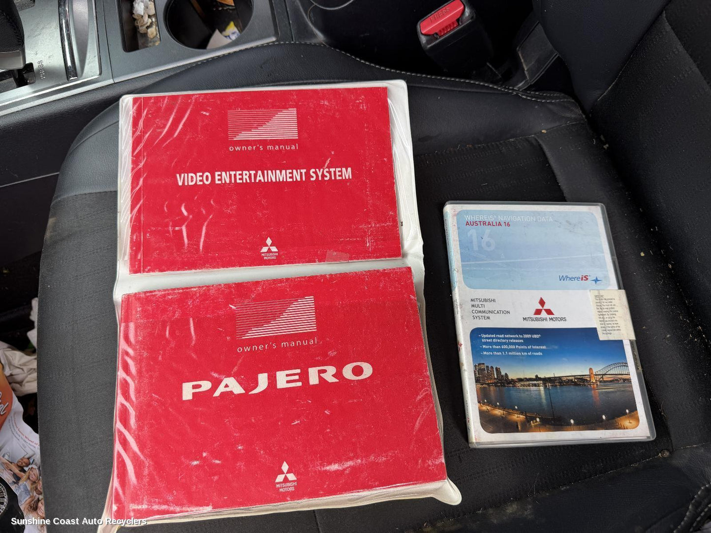 2006-2014 Mitsubishi Pajero Owners Handbook