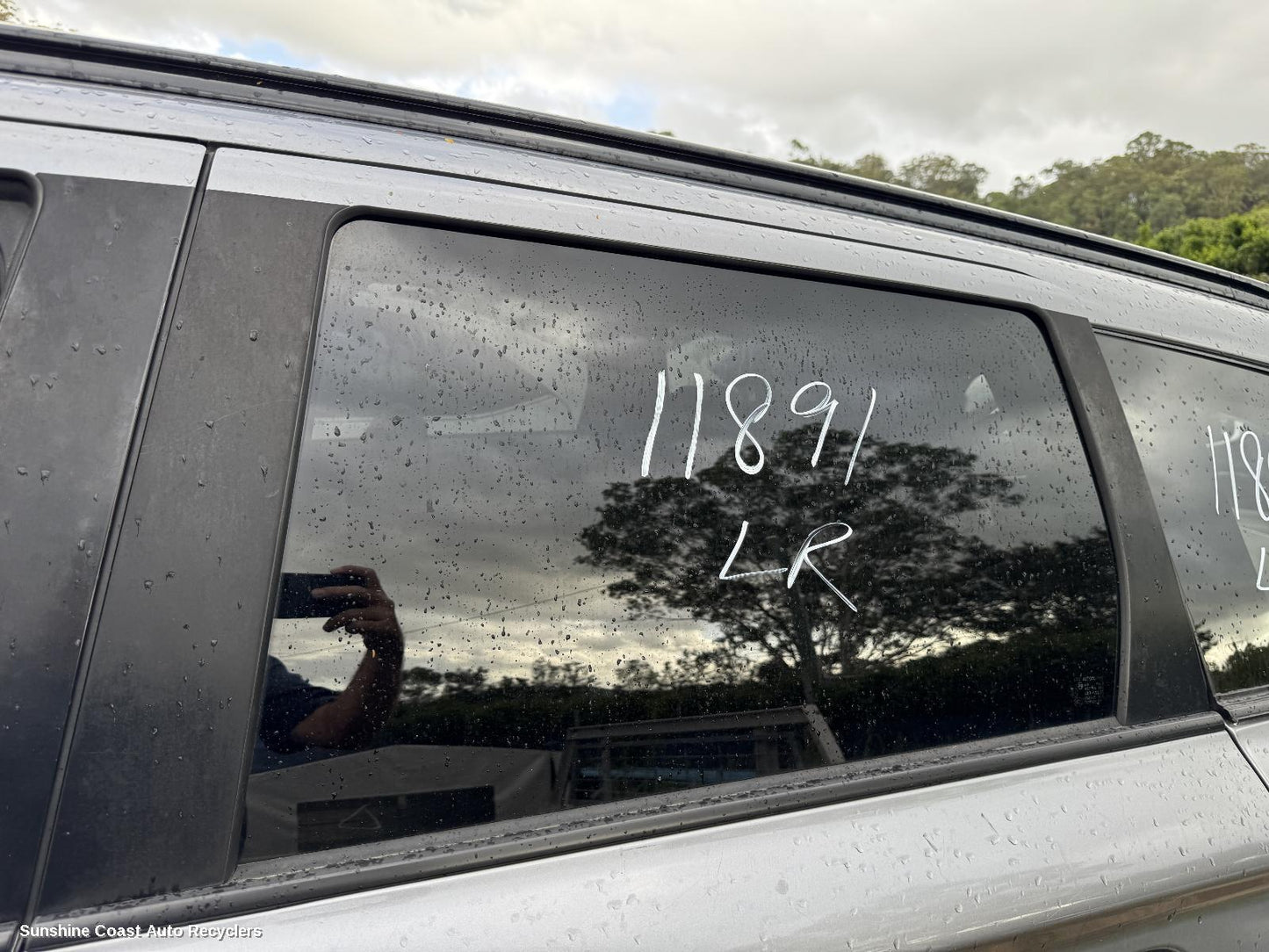 2018 Mitsubishi Outlander Left Rear Door Window