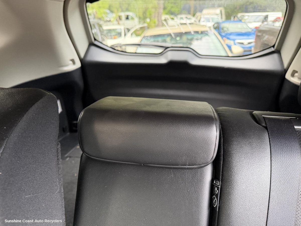 2014-2022 Nissan Xtrail Headrest