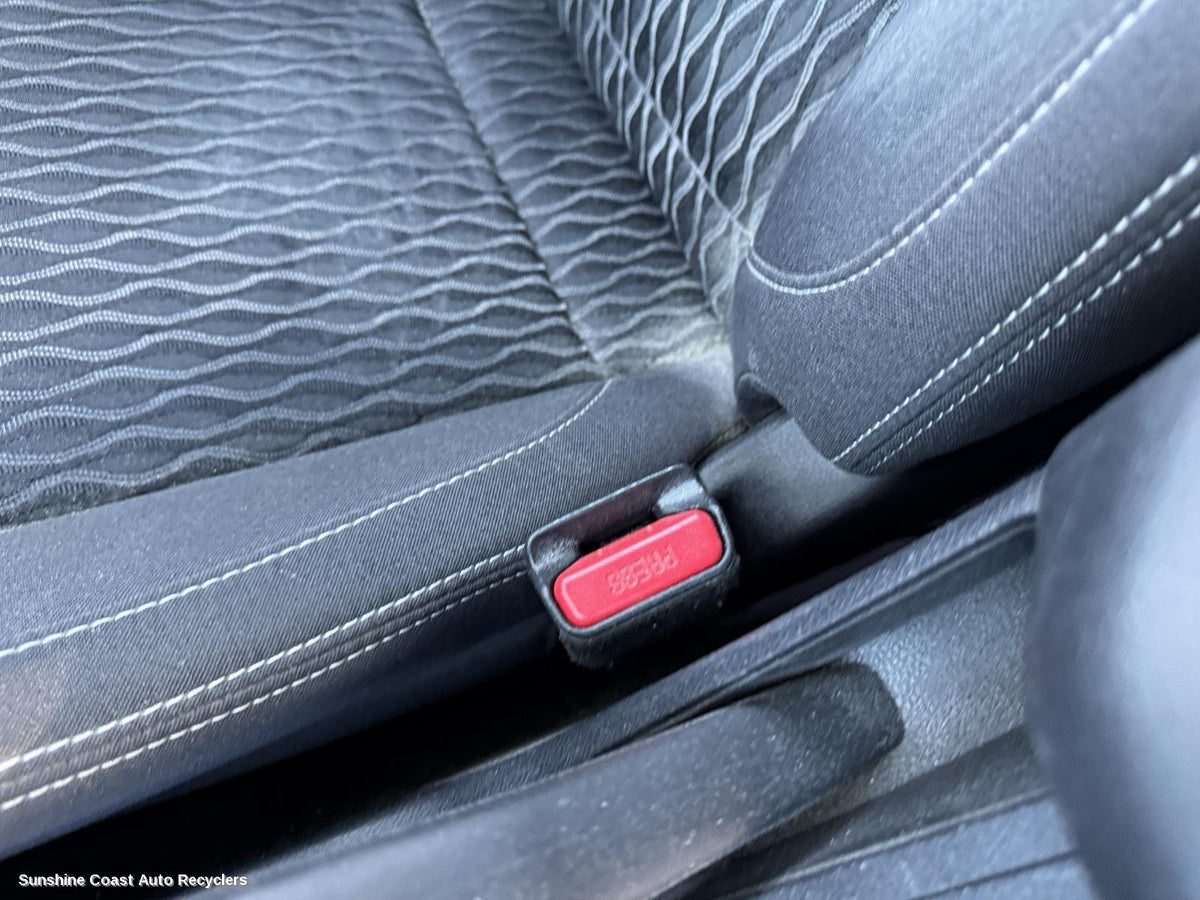 2017-2026 Ldv T60 Seatbelt Stalk
