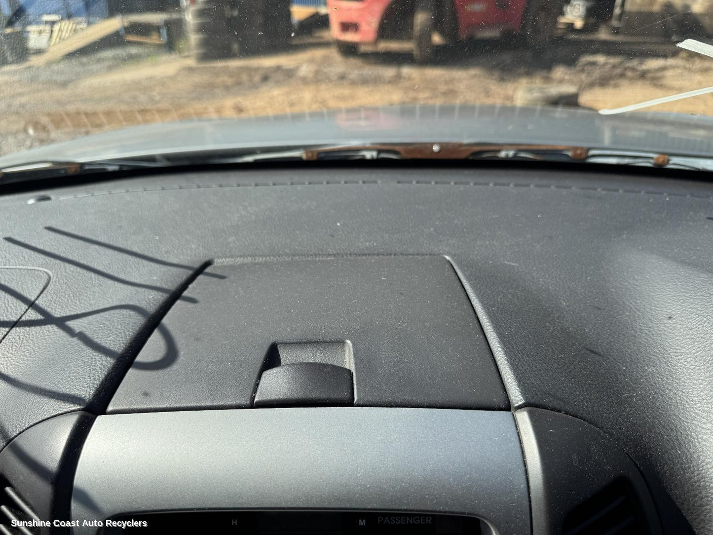 2009 Hyundai Santa Fe Glove Box