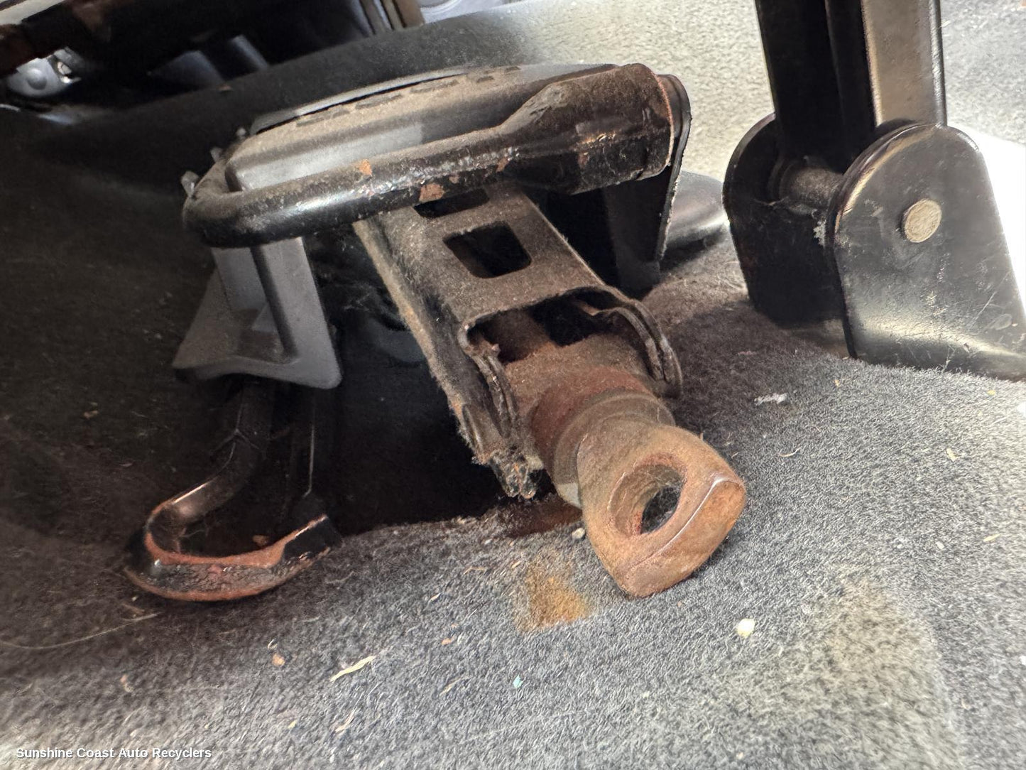 2004 Jeep Cherokee Jack Tool Kit