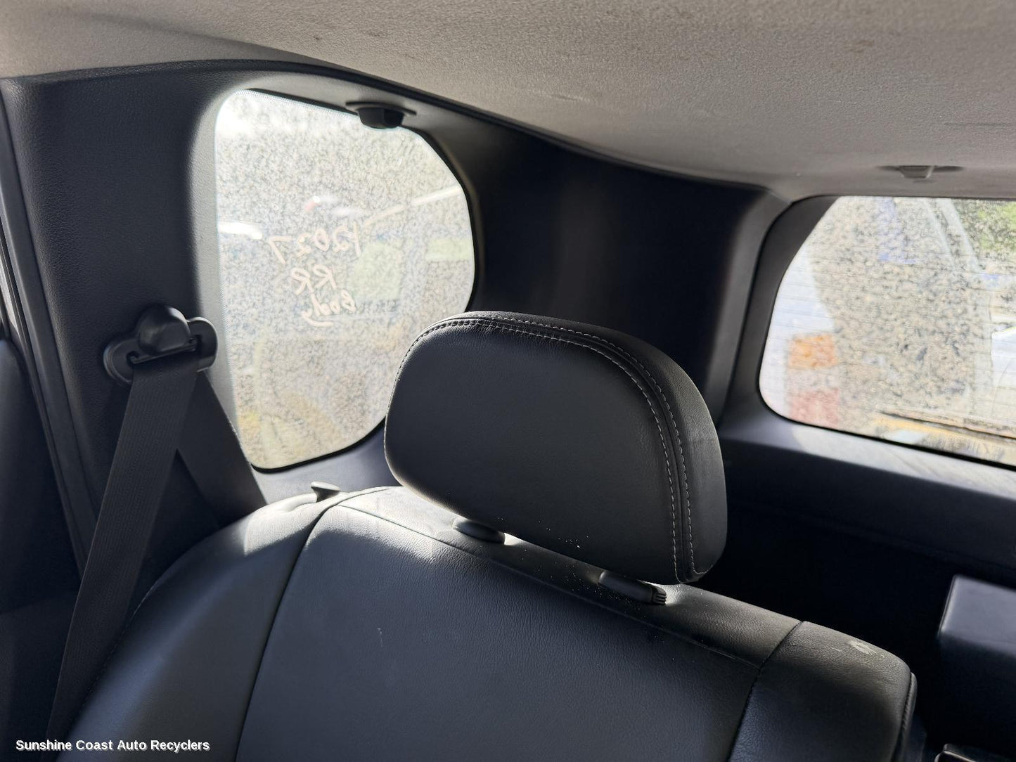 2007-2014 Nissan Xtrail Headrest