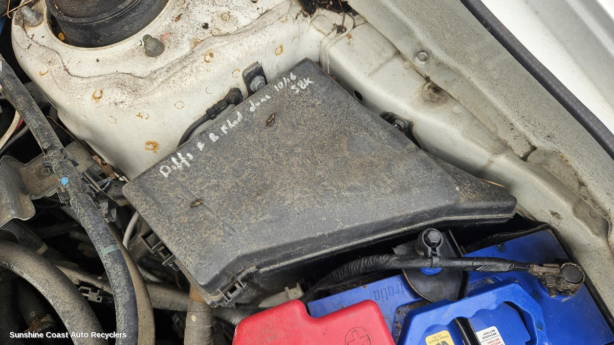 2009-2014 Subaru Liberty Fuse Box