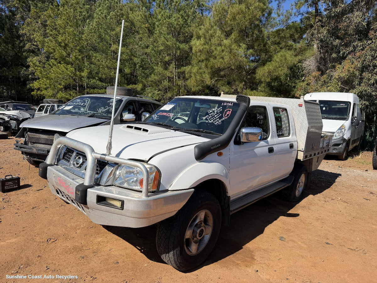 2008-2015 Nissan Navara Bonnet
