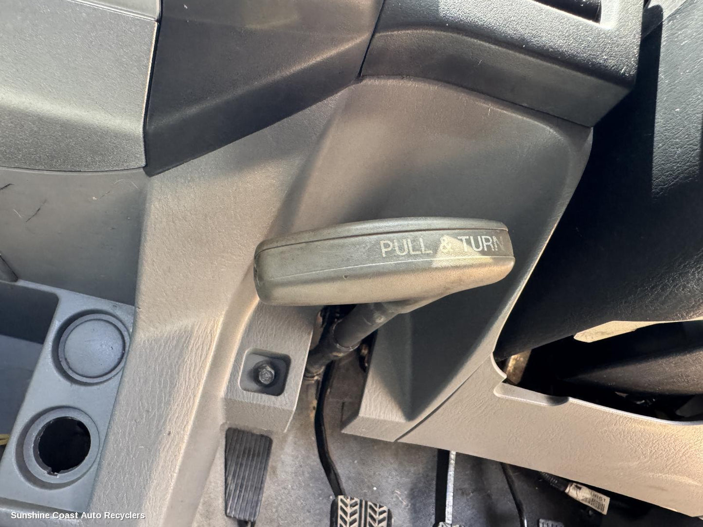 2009 Mazda Bt50 Handbrake Lever